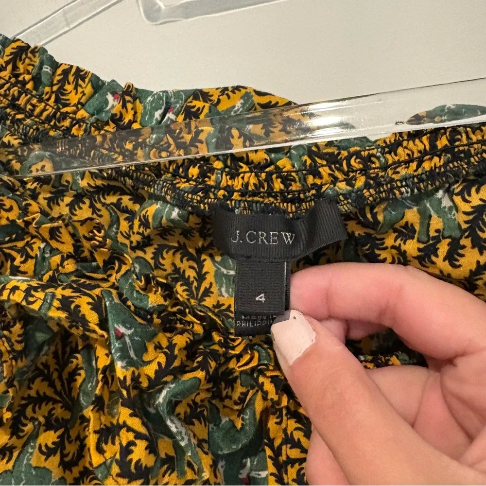 J Crew Ratti Elephant Print Off-the-Shoulder Ruffle Top Gold Green‎ Size 4
